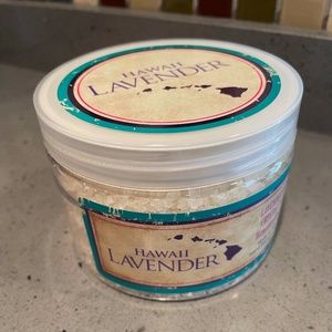 New Island Essence lavender bath crystals
